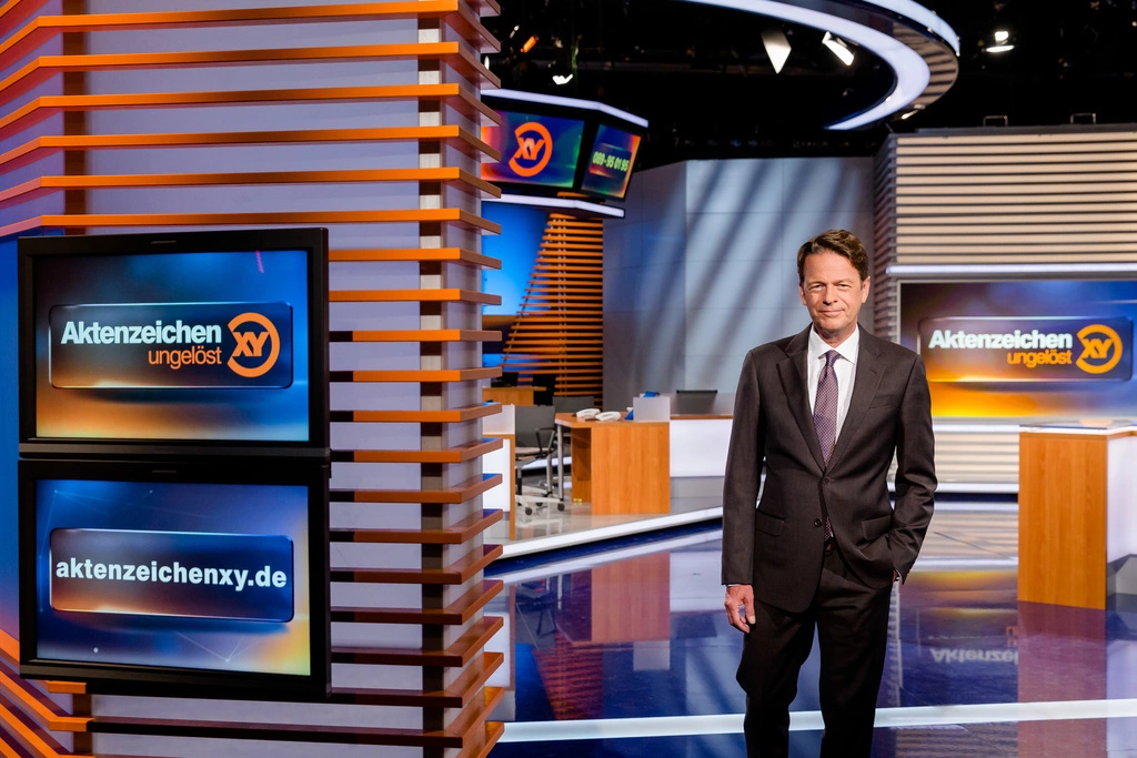 Moderator Rudi Cerne — © ZDF/Nadine Rupp