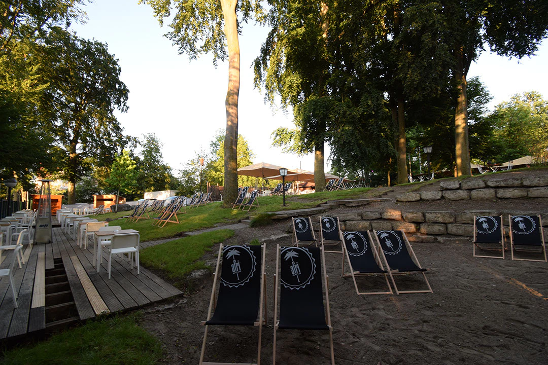 Pauls Biergarten — © Pauls Biergarten