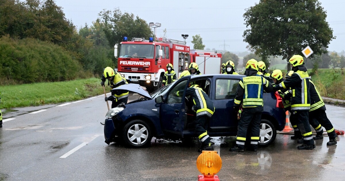 Beimerstetten - Linksabbieger rammt Querverkehr