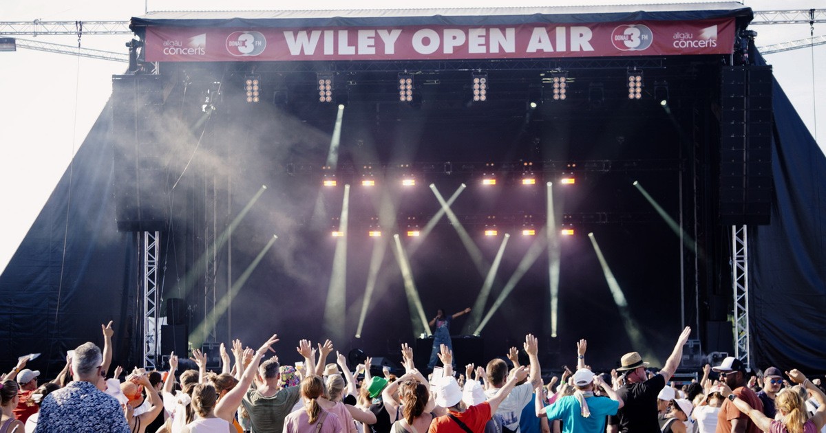 mega 90er live open air