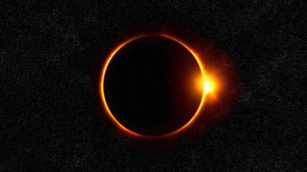 eine Sonnenfinsternis