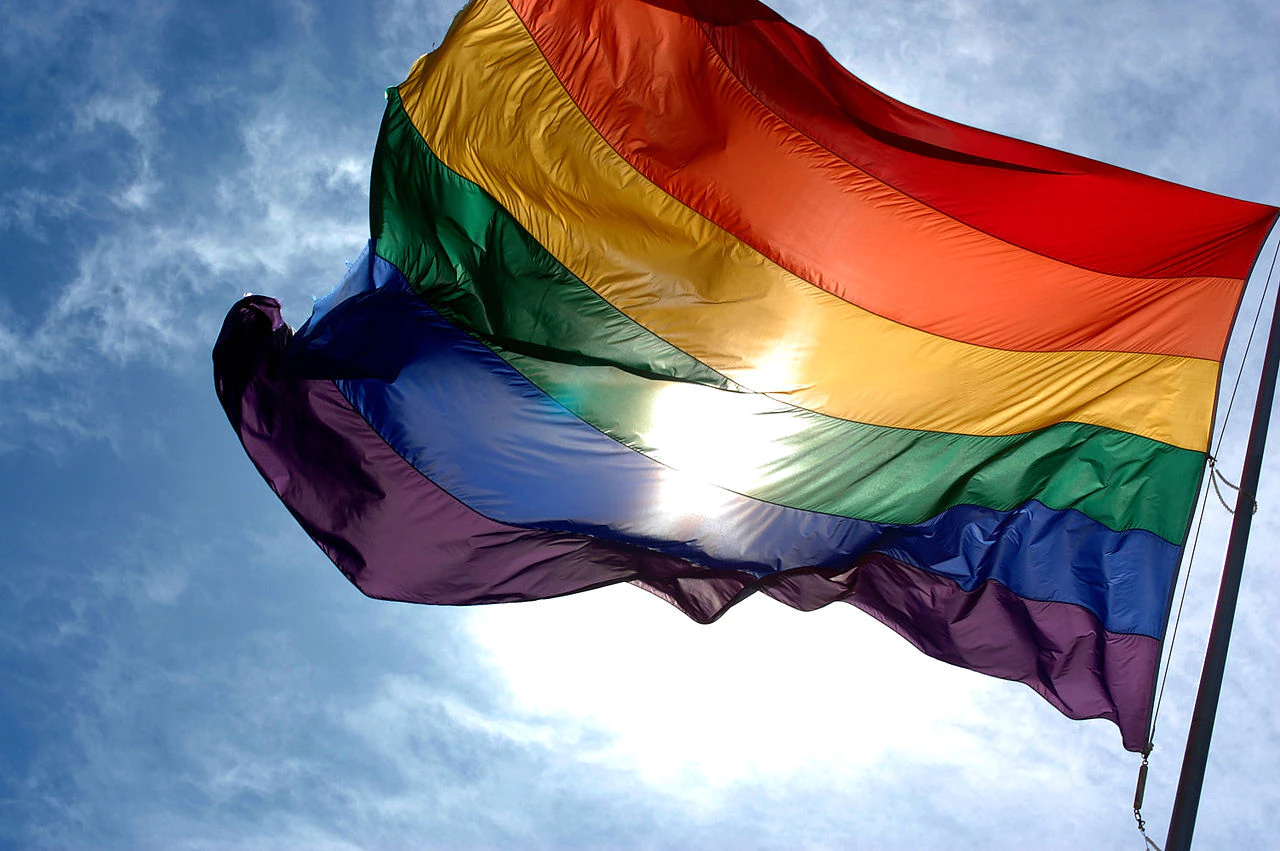 Regenbogenflagge — © Young & Queer Ulm