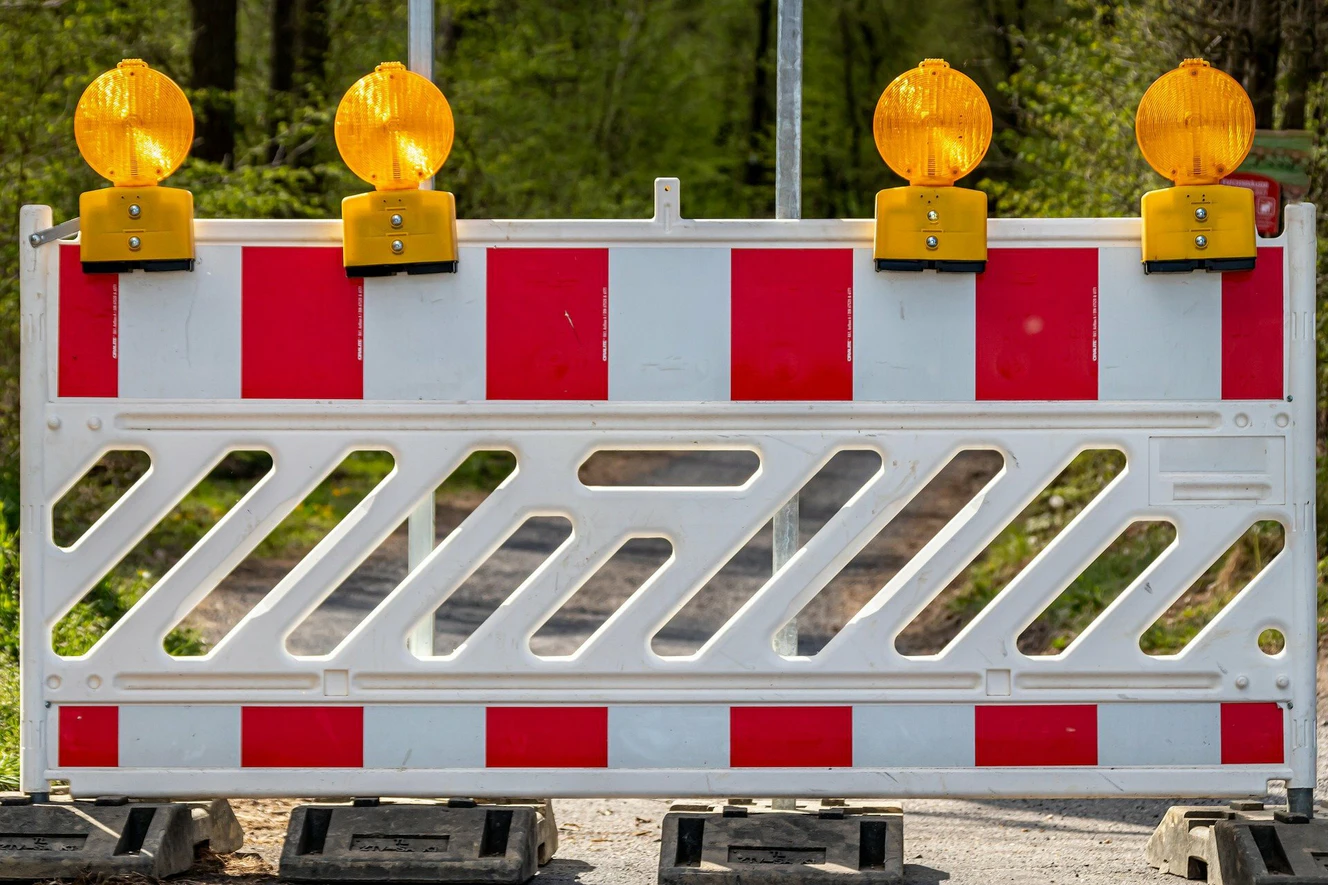 Straßensperrung Bauarbeiten