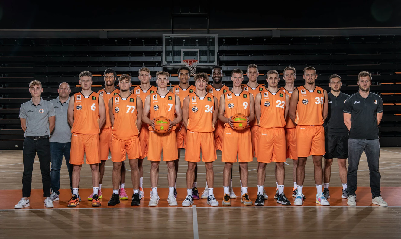 Teamfoto der Orange Academy — © Ulli Schlieper