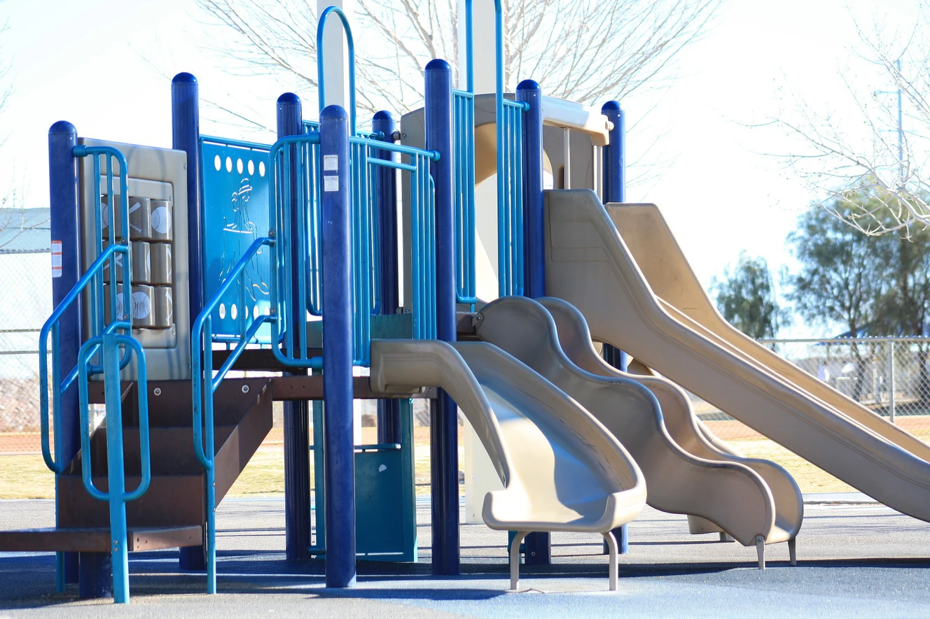 Ein leerer Spielplatz
