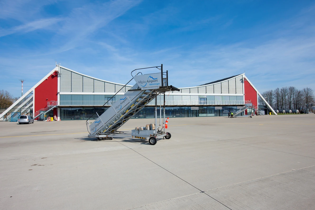  — © Allgäu Airport/Volker Strohmeier