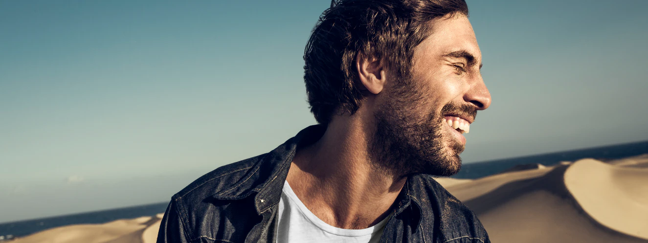 Max Giesinger in der Ratiopharm Arena Neu-Ulm — © Christoph Köstlin