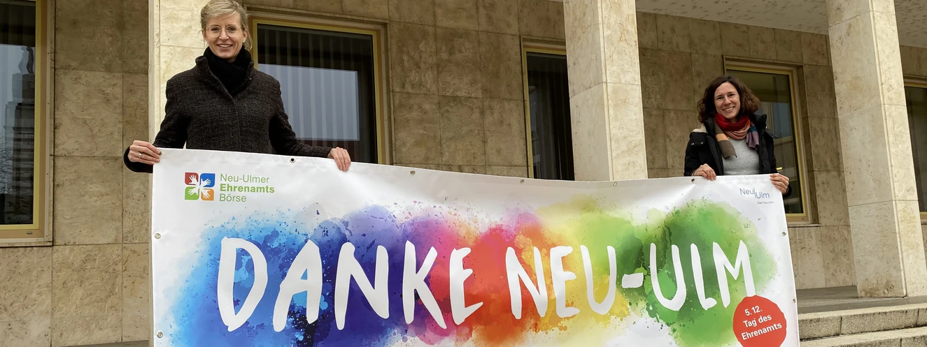 Die Danke-Plakate, die sich an Ehrenamtliche richten, werden bald aufgehängt — © Stadt Neu-Ulm