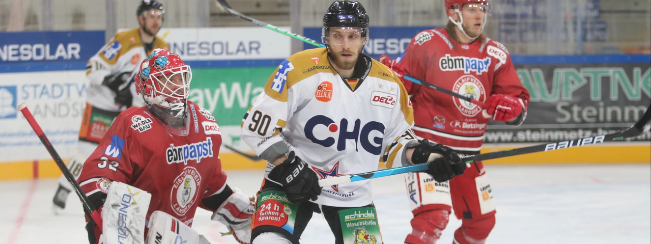 Die Spieler der Ravensburger Towerstars beim Match — © Towerstars