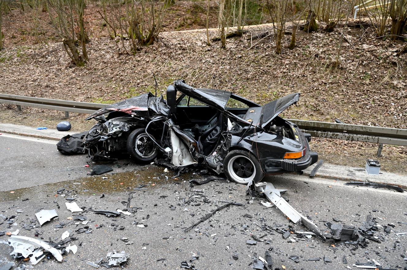B28 Porsche Unfall — © Thomas Heckmann