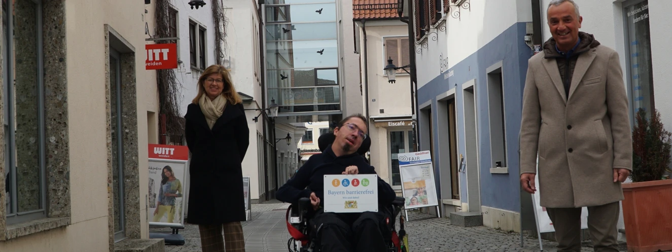 Auszeichnung „Bayern barrierefrei“ für die Stadt Günzburg — © Julia Ehrlich/ Stadt Günzburg