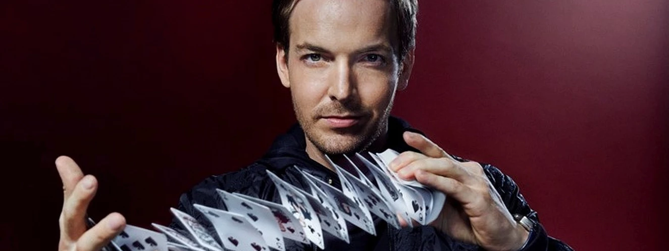 Florian Zimmer — © Niko Schmid-Burgk