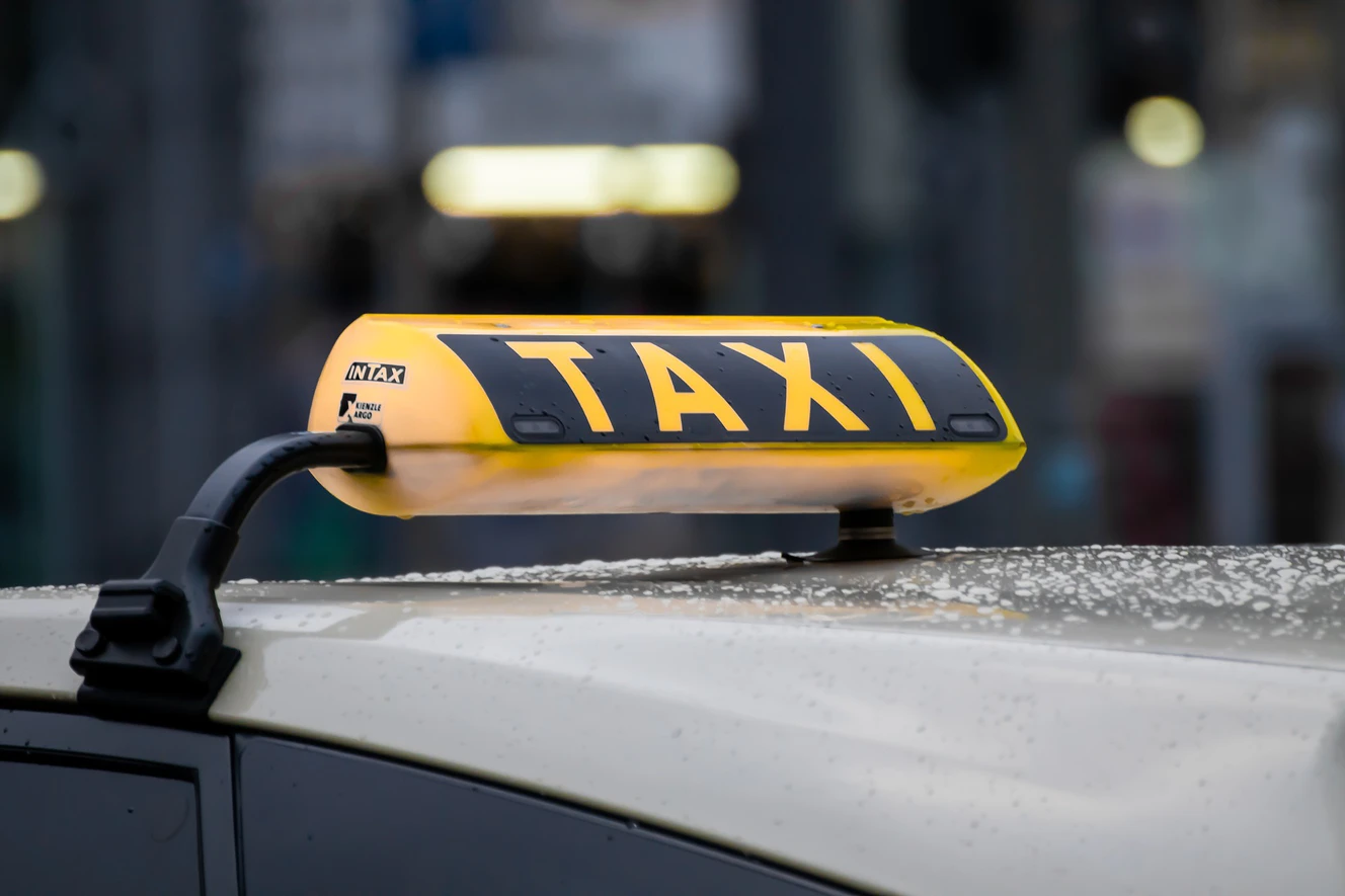 Ein Taxi