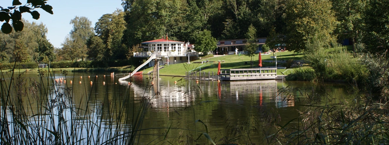 Naturbad Ziegelweiher — © Stadt Ochsenhausen