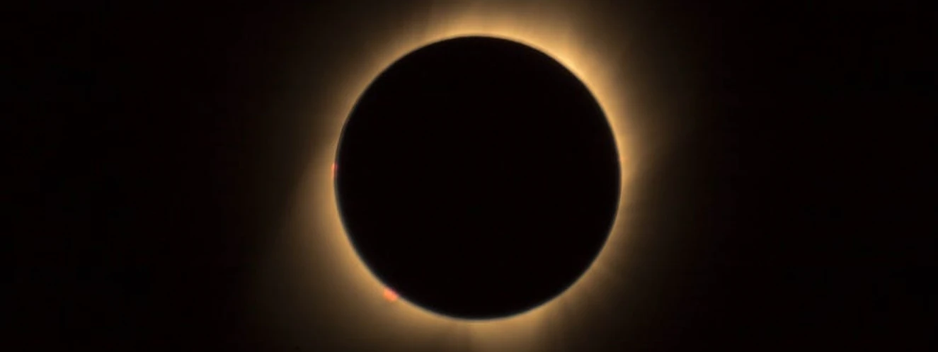 partielle ringförmige Sonnenfinsternis