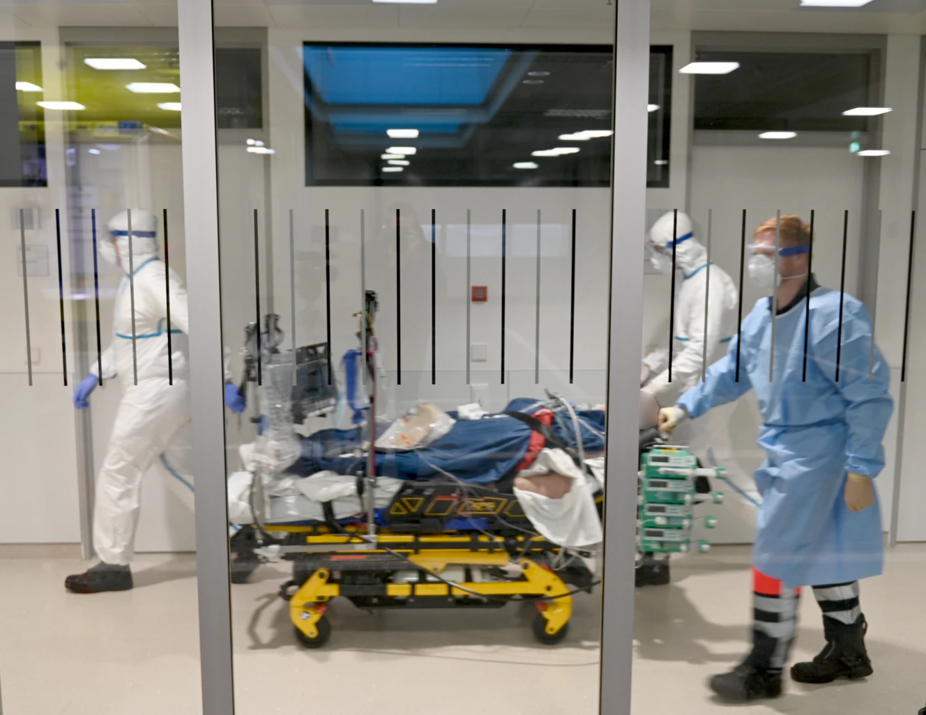 Intensivbett am Bundeswehrkrankenhaus — © Thomas Heckmann