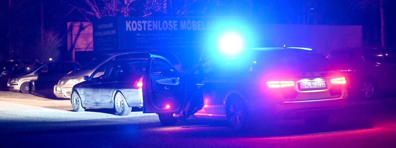Ulm: Jugendliche treffen sich auf dem Altstadtring und auf Parkplätzen — © Thomas Heckmann