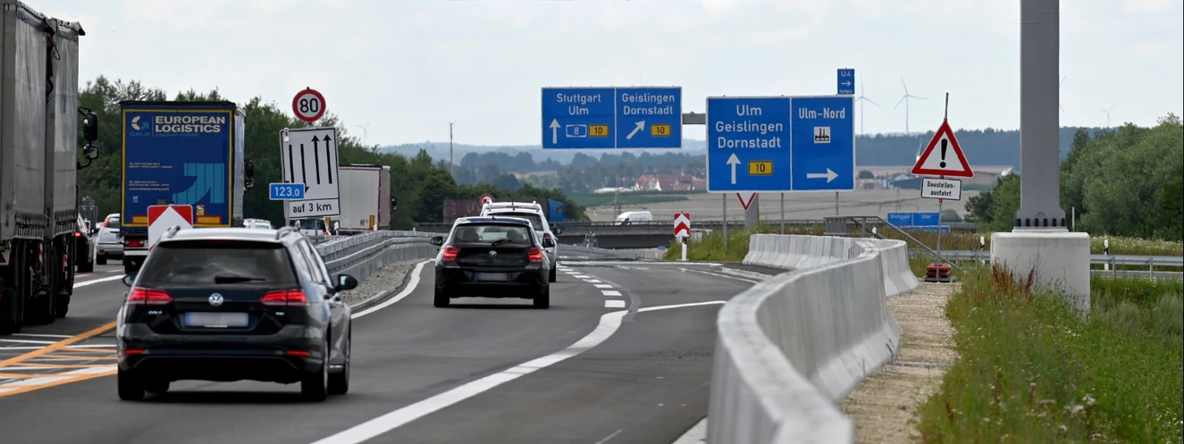 Überraschende Eröffnung der Ein- und Ausfahrt der A8 Ulm-Nord — © Thomas Heckmann
