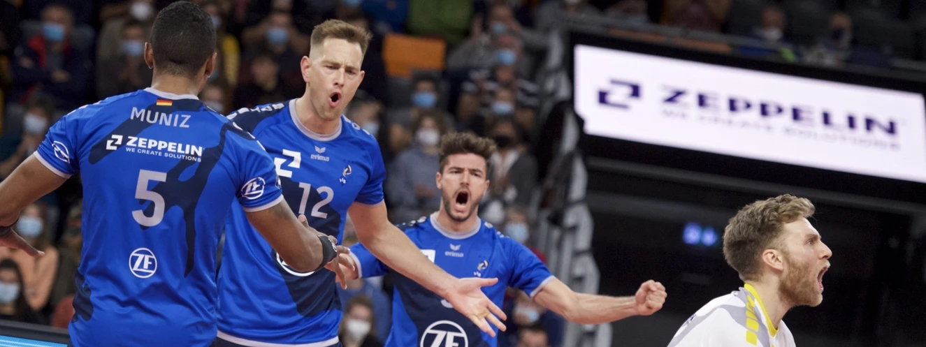 Volleyballspieler — © Kram