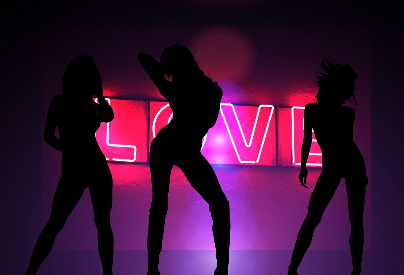 Silhouetten von Frauen