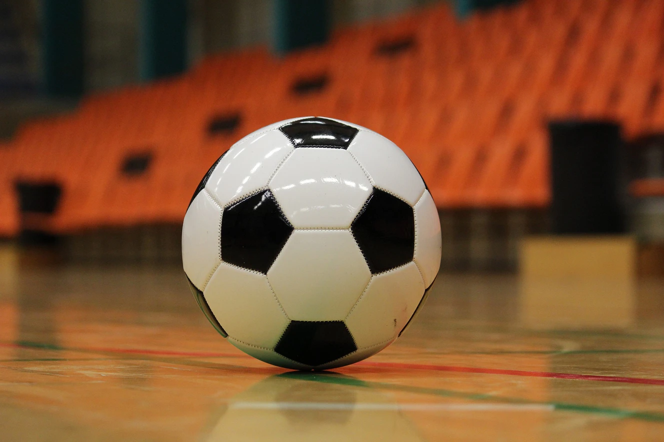 ein Fußball