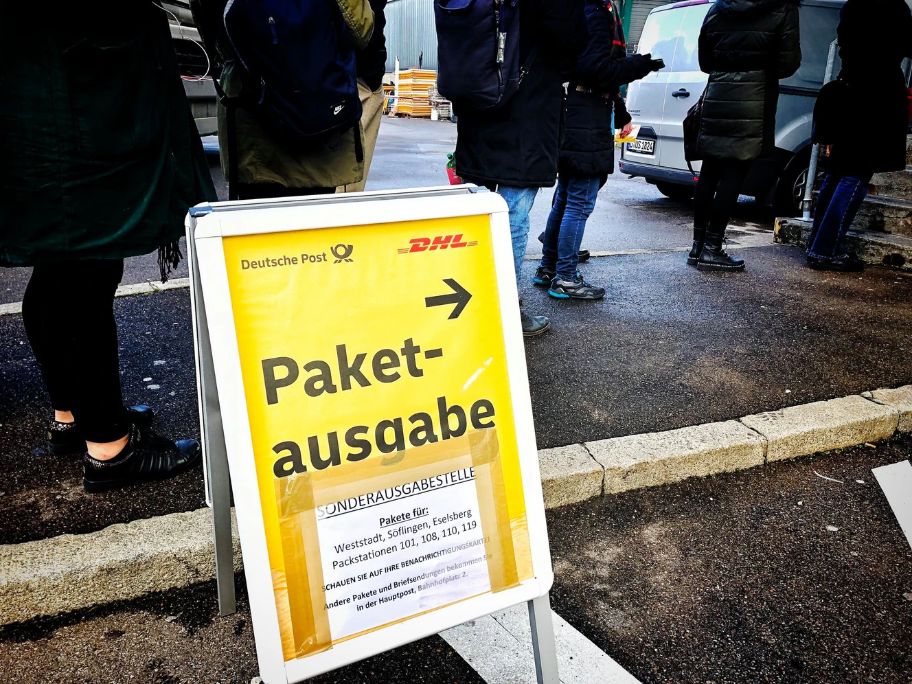 Post Ulm, Paketausgabe
