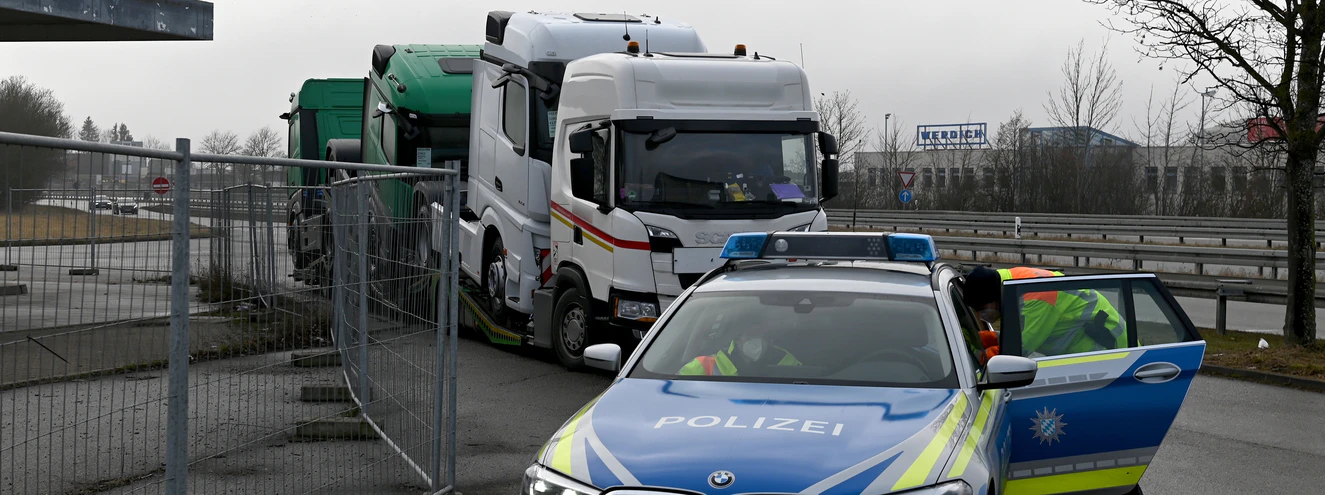 Polizei LKW — © Thomas Heckmann