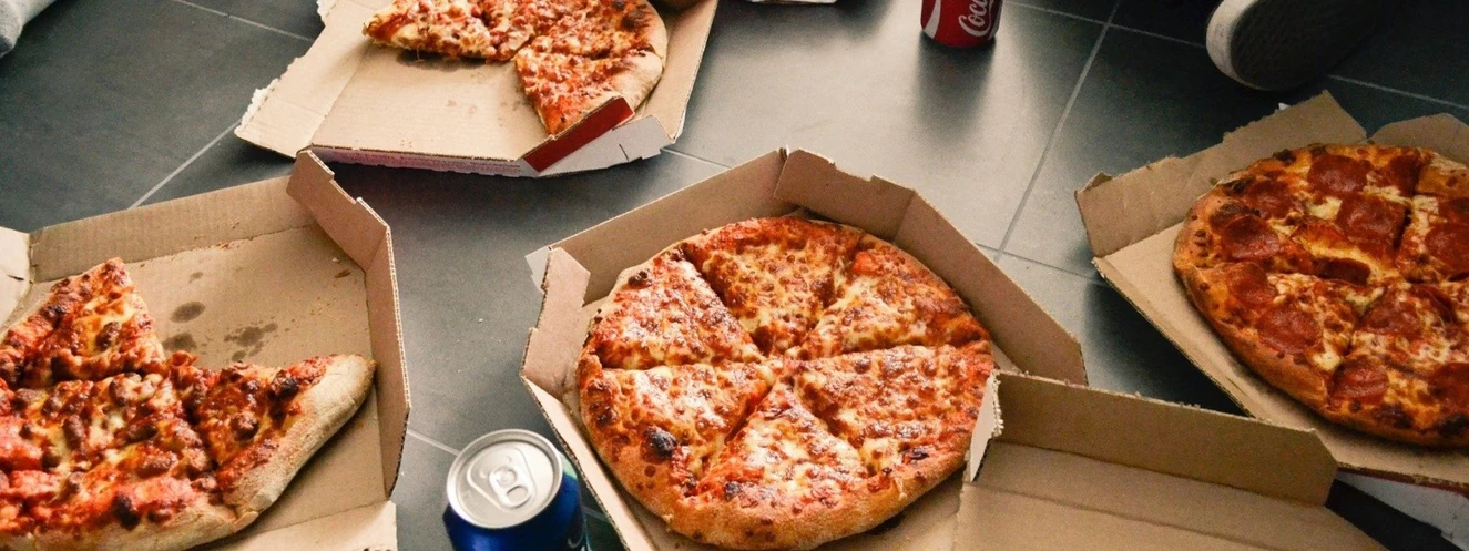 Viele leckere Pizzas
