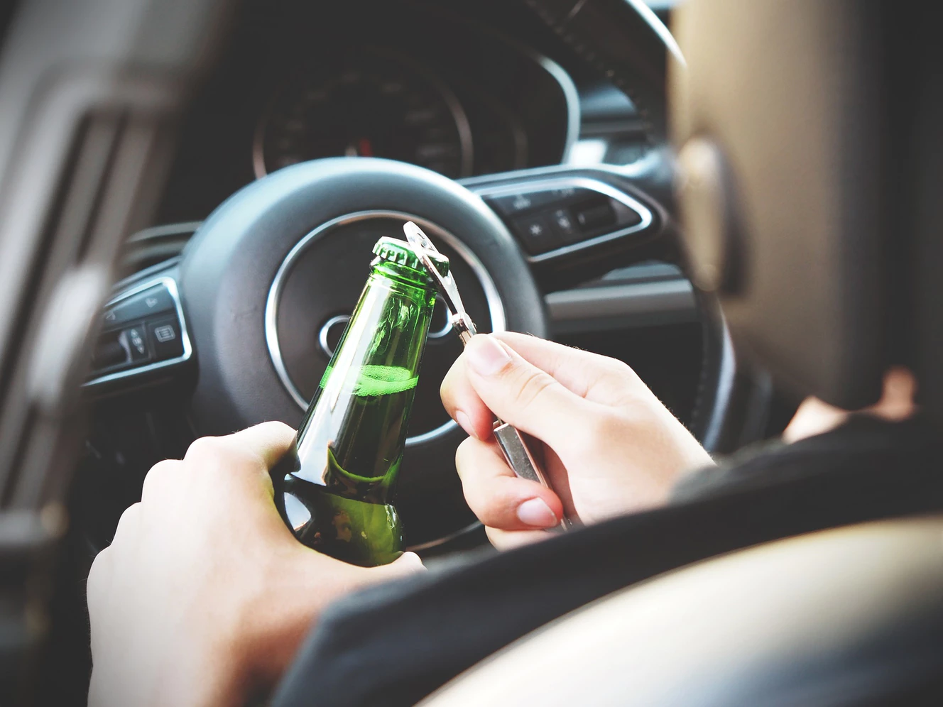 Betrunken Auto gefahren