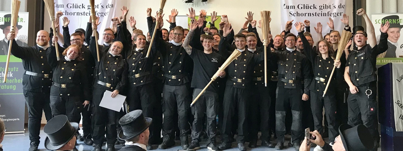 Lossprechungsfeier im Schornsteinfegerhandwerk Ulm 2022
