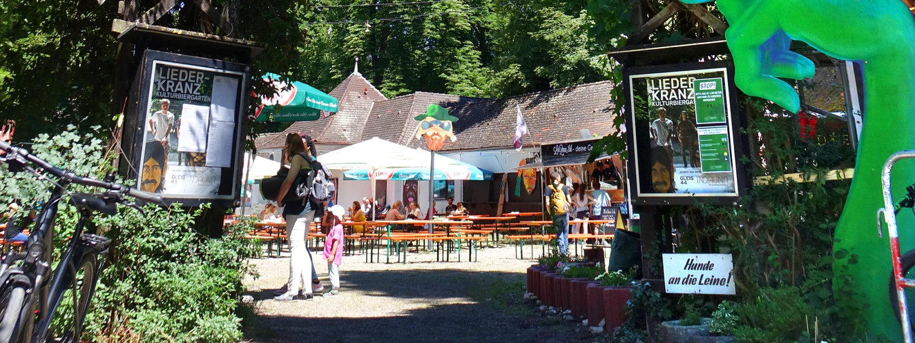 Der Eingang von Liederkranz