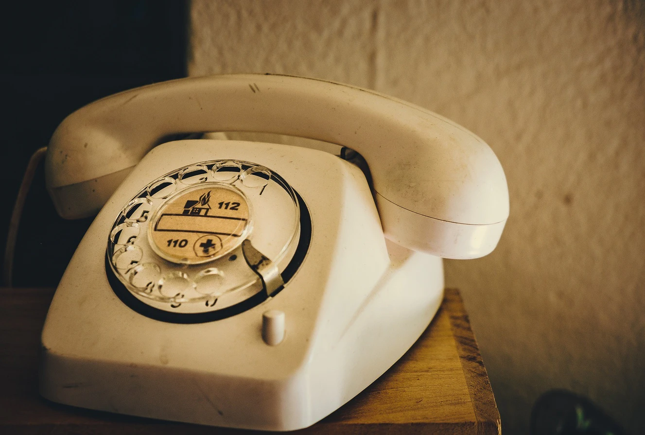 Telefon