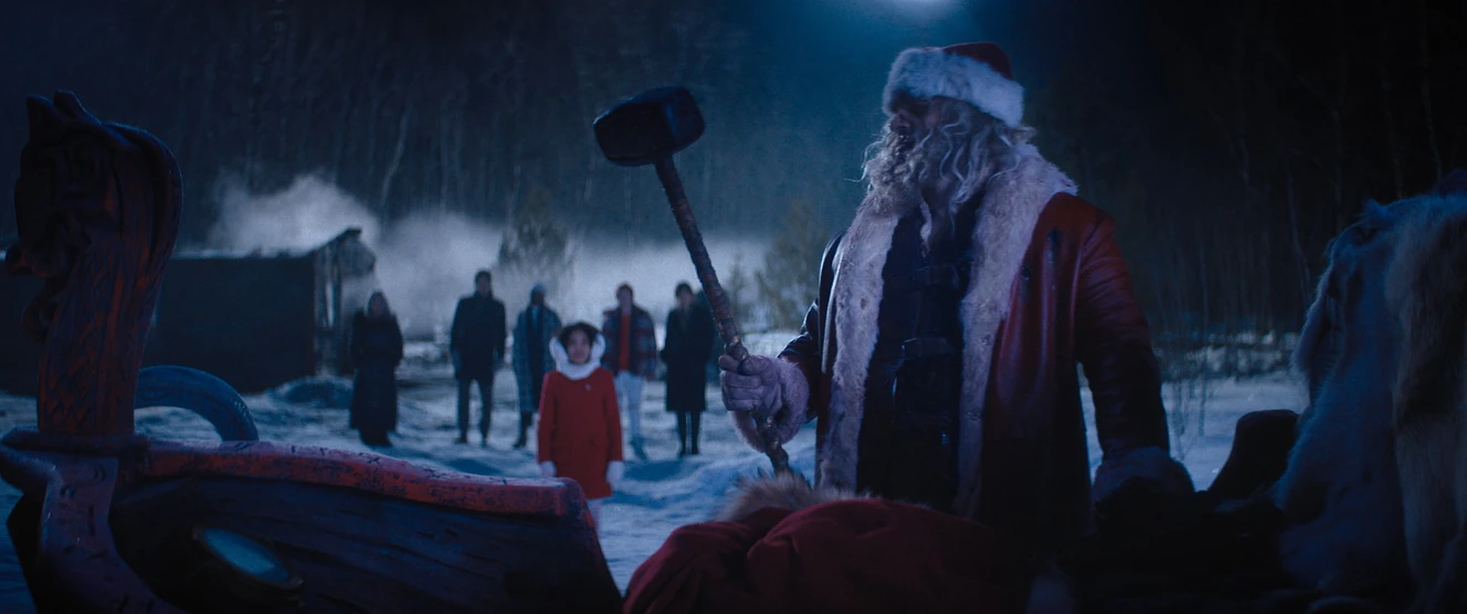 Violent Night — © Universal Pictures