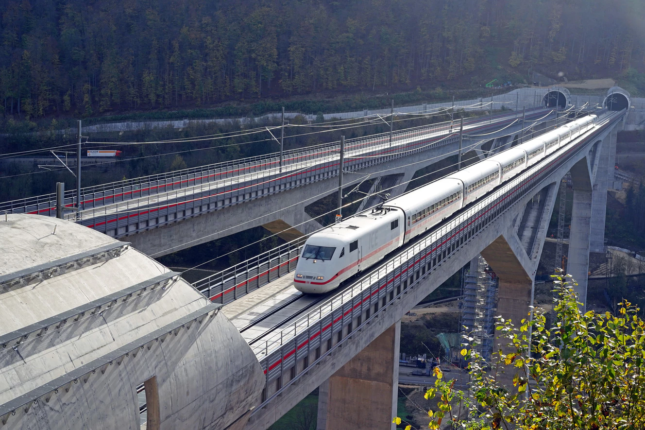 Deutsche Bahn, S21, Stuttgart 21, zug, ice, bahn, ulm wendlingen, — © Deutsche Bahn AG / Volker Emersleben