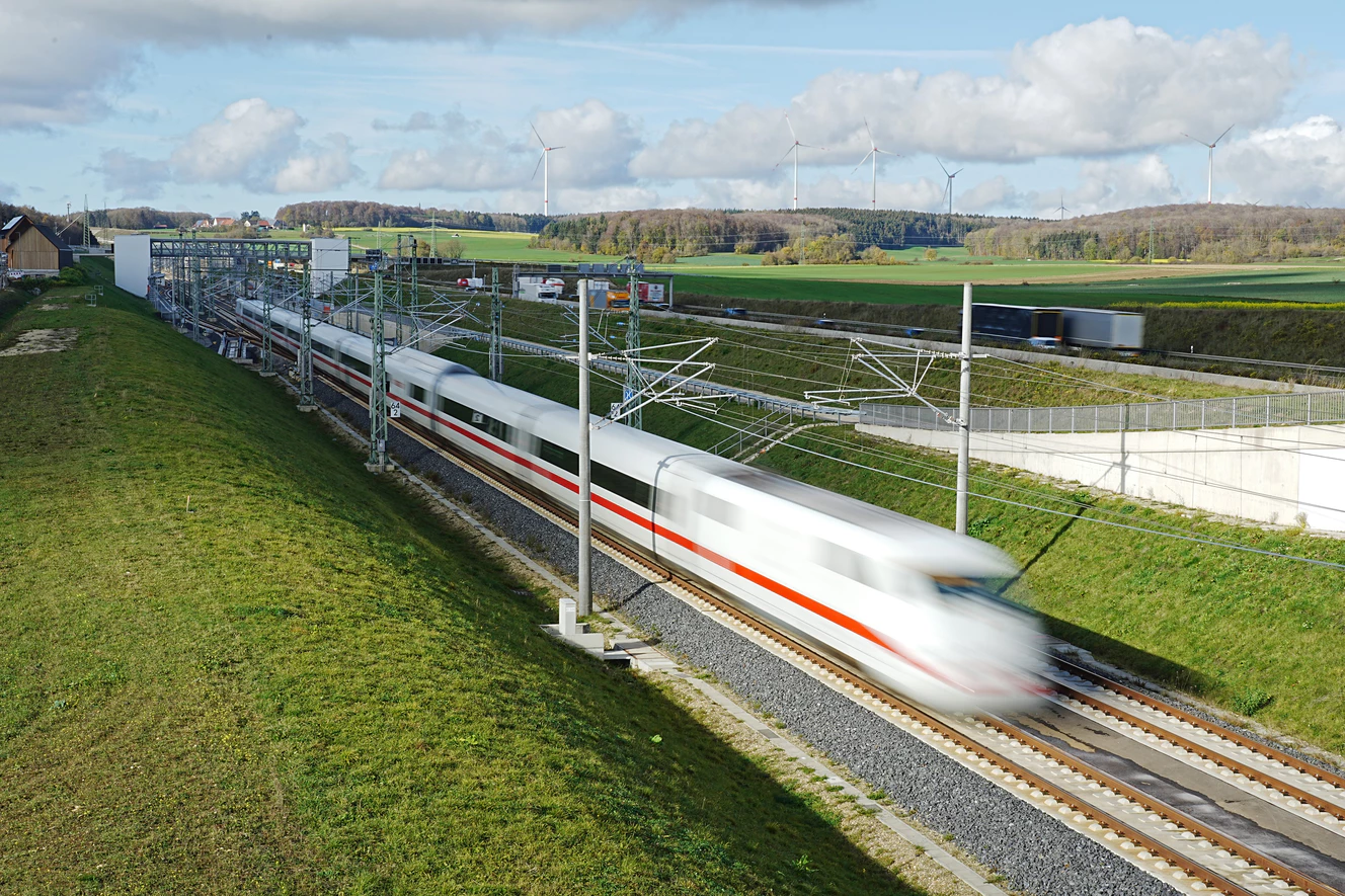 Ulm-Wendlingen ist eröffnet — © Deutsche Bahn AG / Volker Emersleben