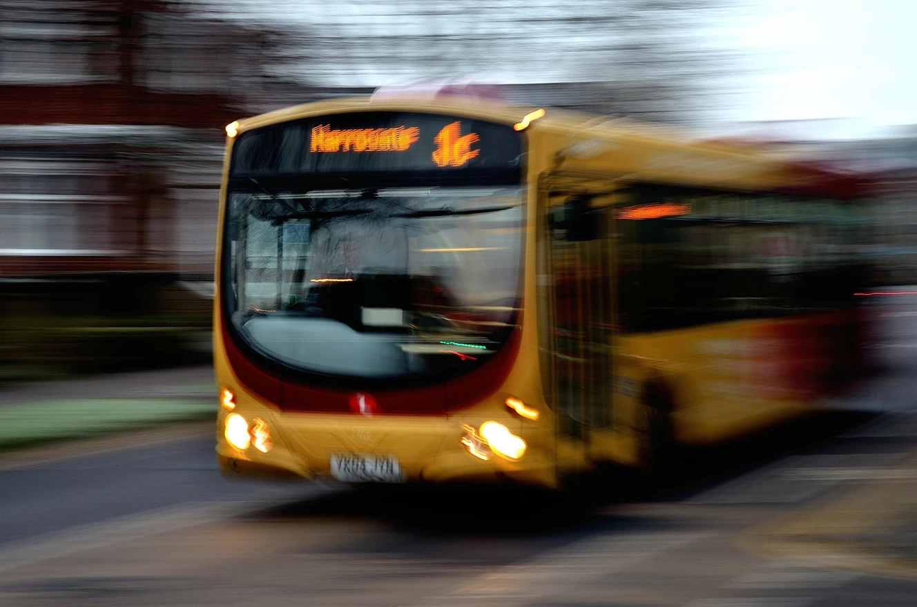 Ein schneller Linienbus