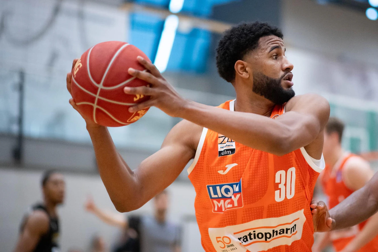 Basketball, ratiopharm ulm, LJ Figueroa — © BBU '01 GmbH/ratiopharm ulm
