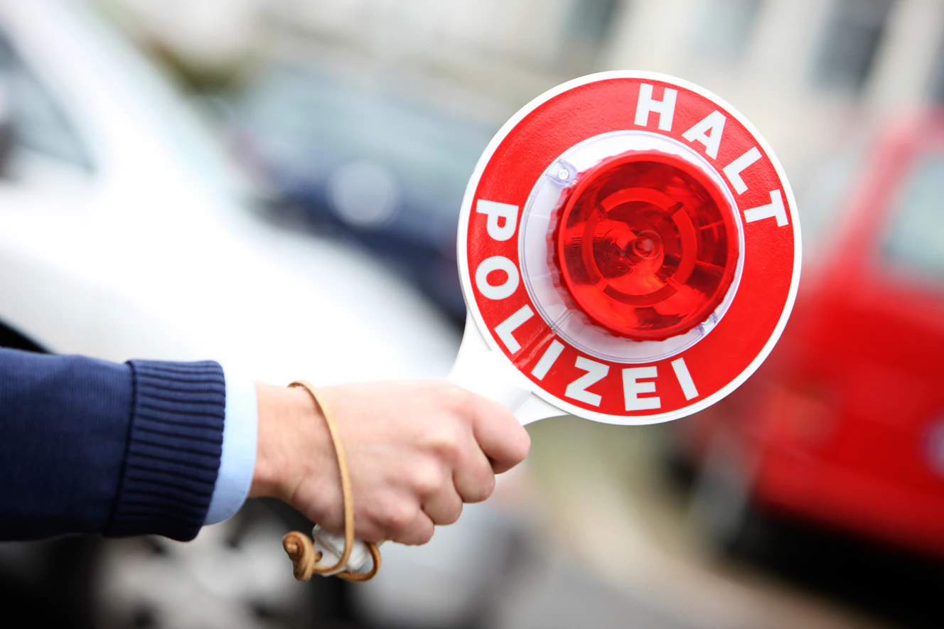 Anhaltekelle, Kontrolle, Polizei, Symbolbild, Polizeikontrolle — © Polizei