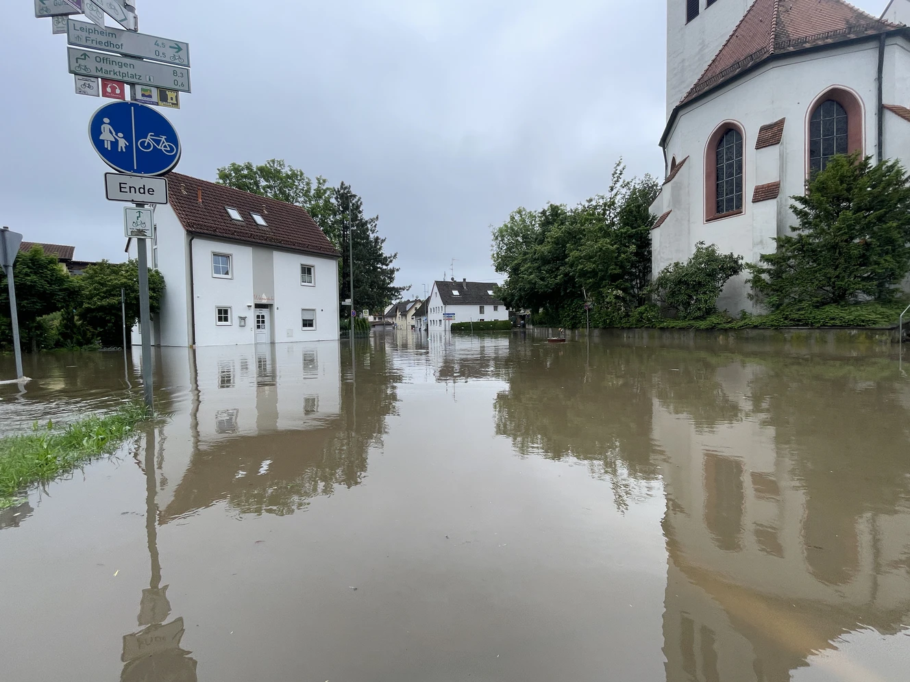 2024 wurden Teile Günzburgs schwer vom Hochwasser getroffen, wie diese Aufnahme vom 2. Juni zeigt. — © Michael Lindner/Stadt Günzburg