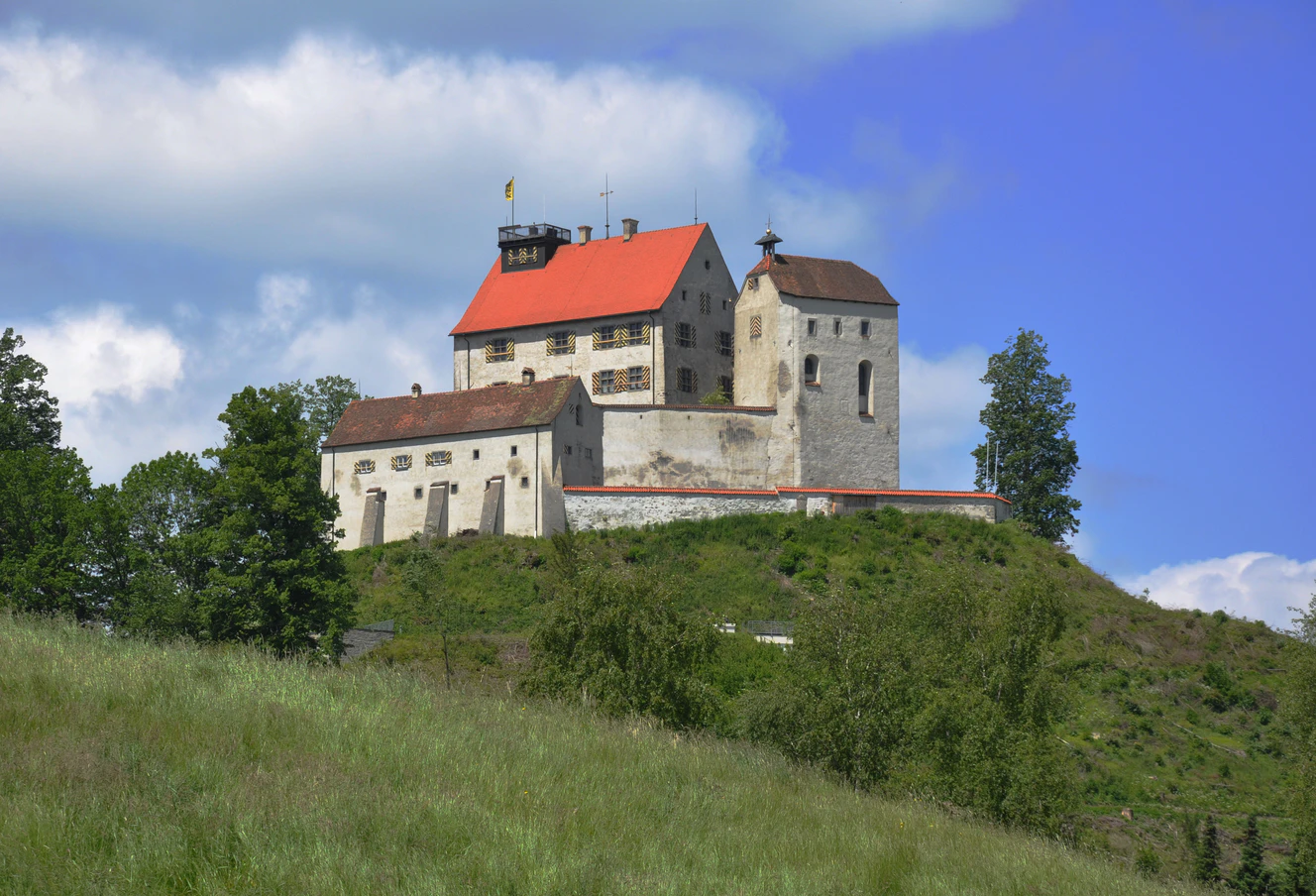 Landkreis Ravensburg: Schloss Waldburg — © Andreas Praefcke