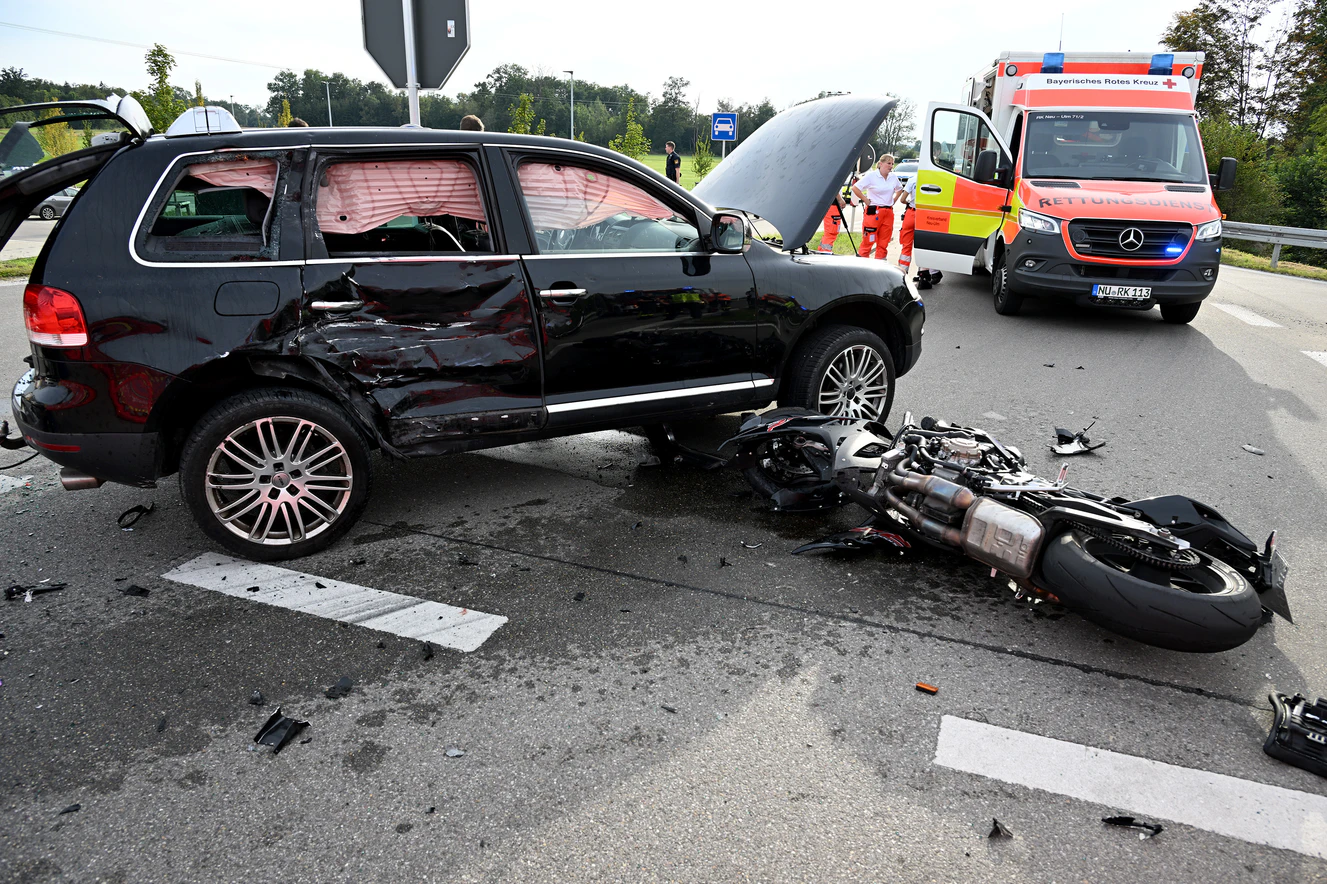 Neu-Ulm - Motorradfahrer stirbt bei Burlafingen — © Thomas Heckmann