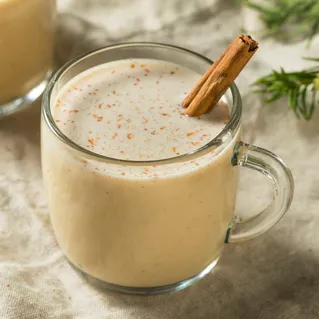coquito — © Brent Hofacker / Shutterstock