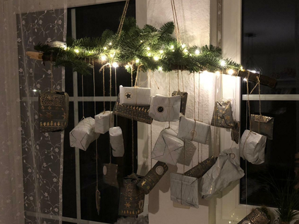 Adventskalender Tannenzweig