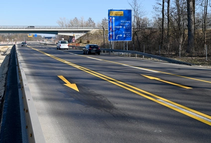 Straßenmarkierung — © Thomas Heckmann